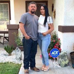 Meet your Posher, Elena